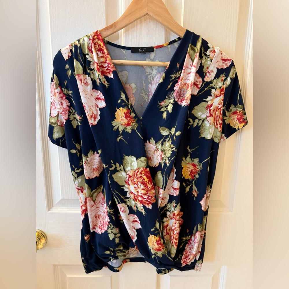 Floral Stretch Wrap Front Top